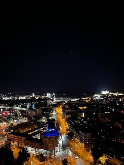 Apartmán Sky-Park Flat&Parking Bratislava Exteriér fotografie