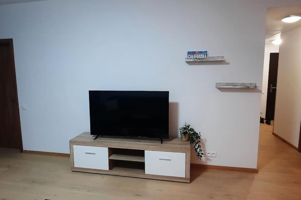 Apartmán Sky-Park Flat&Parking Bratislava Exteriér fotografie